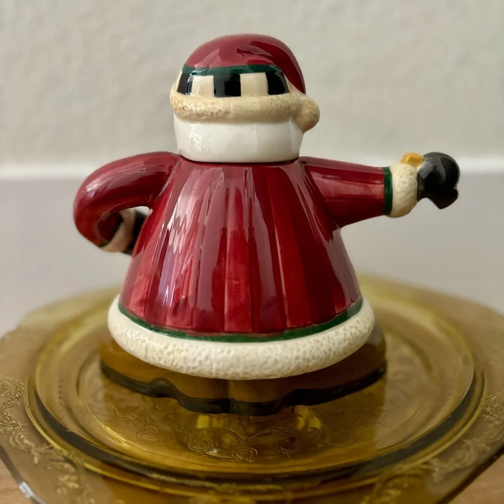 Sakura Debbie Mumm Short & Stout Santa Claus Christmas Hand Painted‎ Teapot